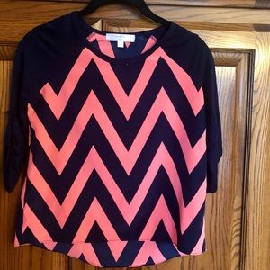 Cute Moa Moa navy and coral 3/4 sleeve top